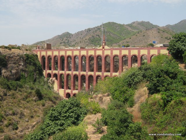 El Aguila Aqueduct in Nerja