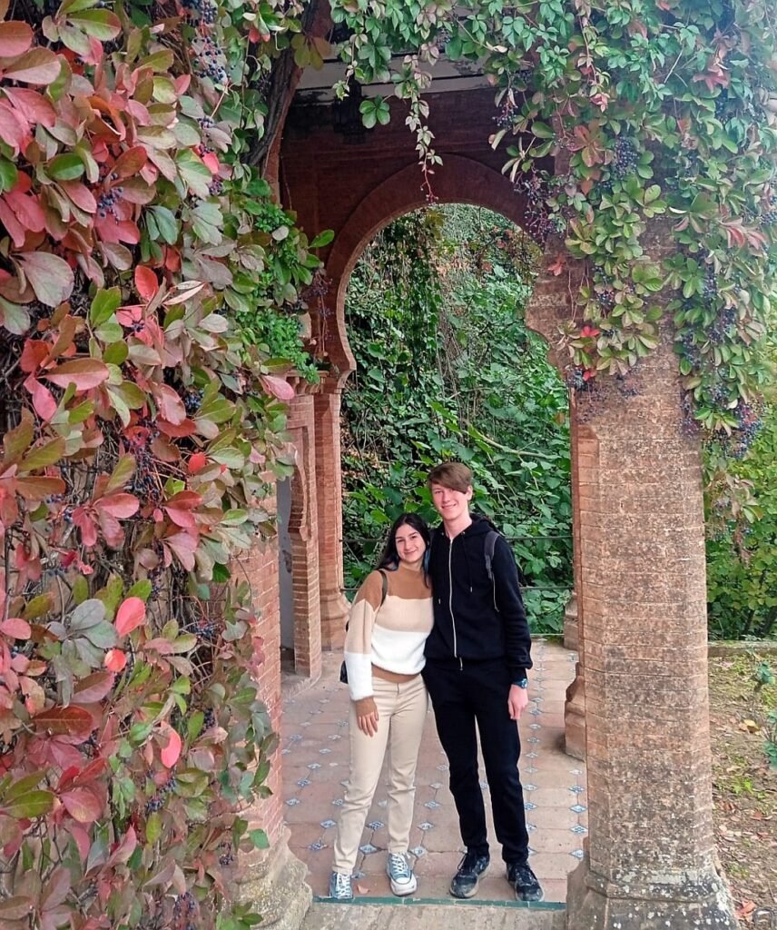 Casa del Rey Moro Sam and Eli