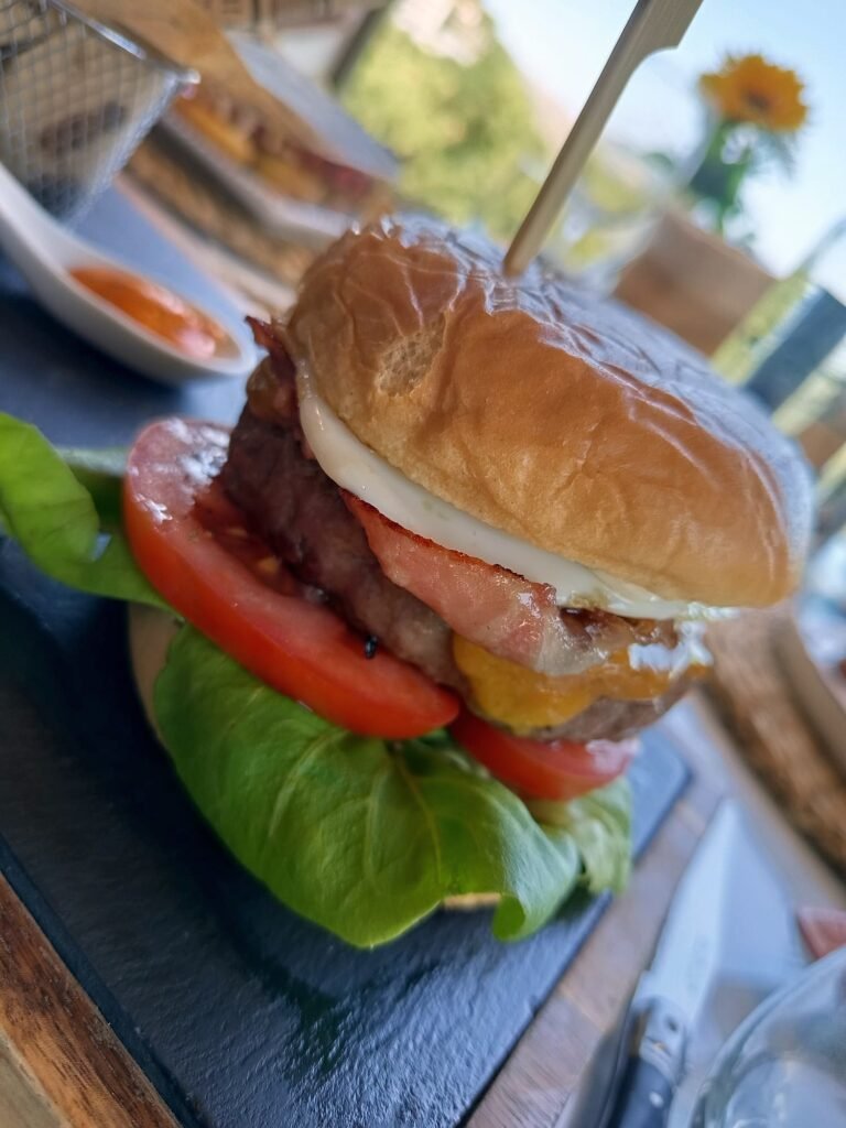Restaurante El Paisaje - Atajate - Burger